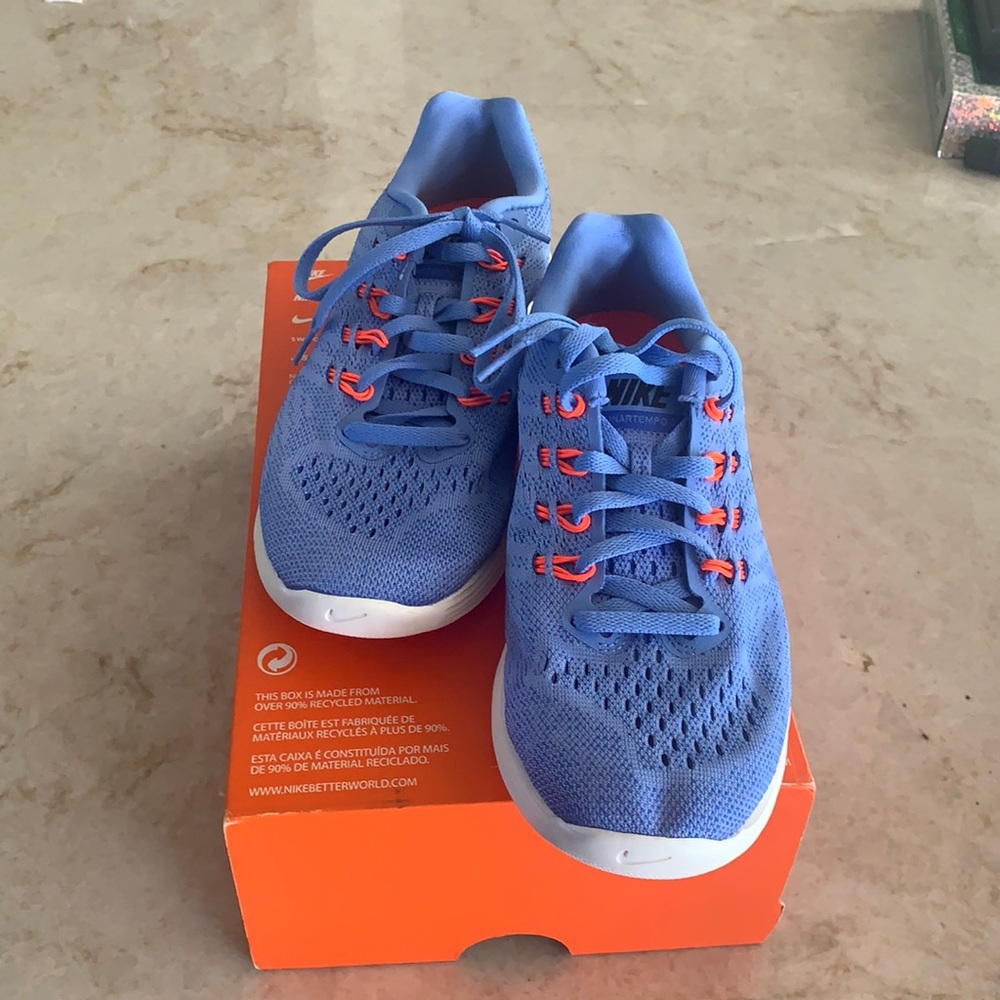 👟New Woman Nike Lunartempo 2 running shoes